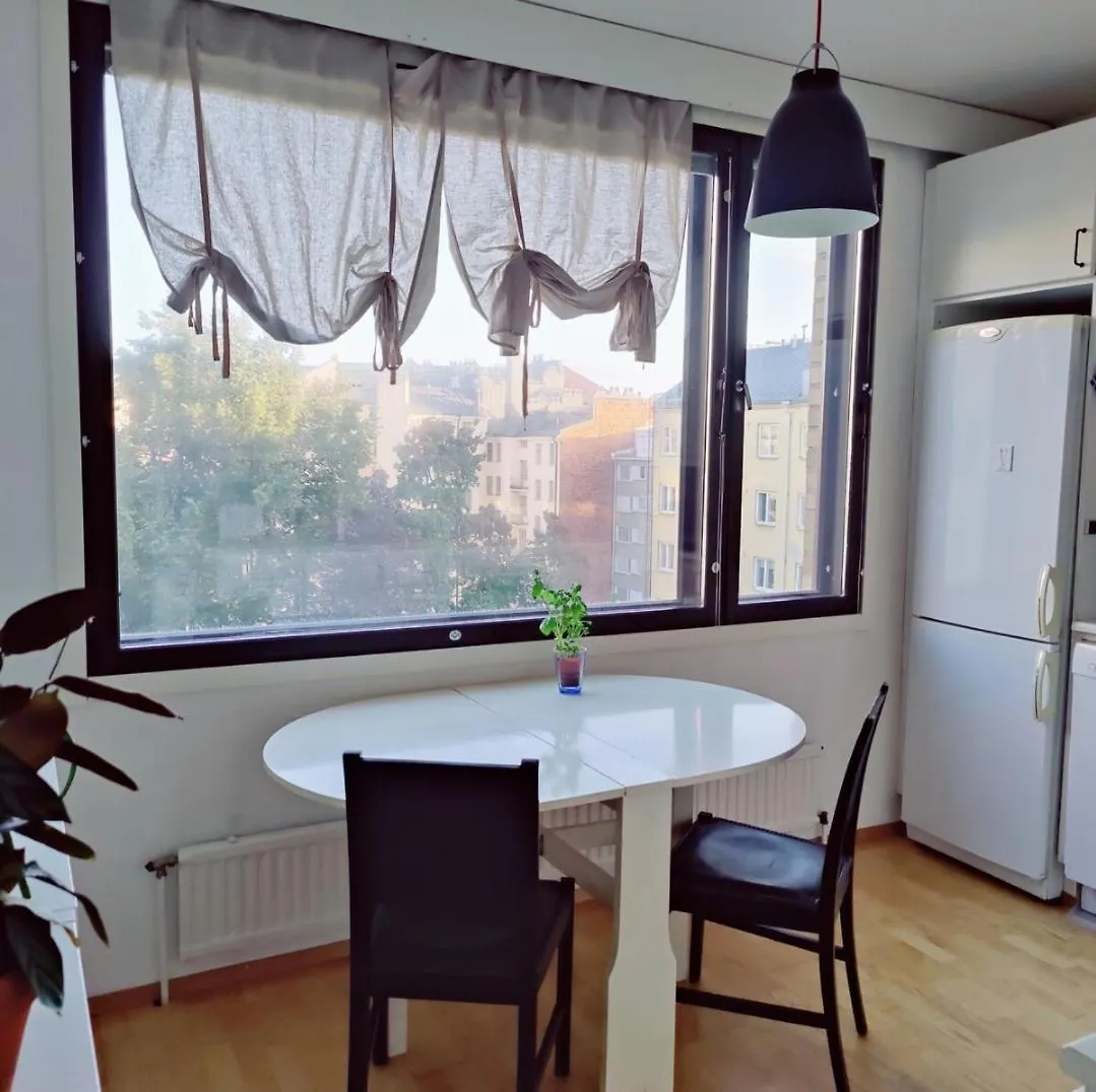Spacious Apartment In Kallio Helsinki